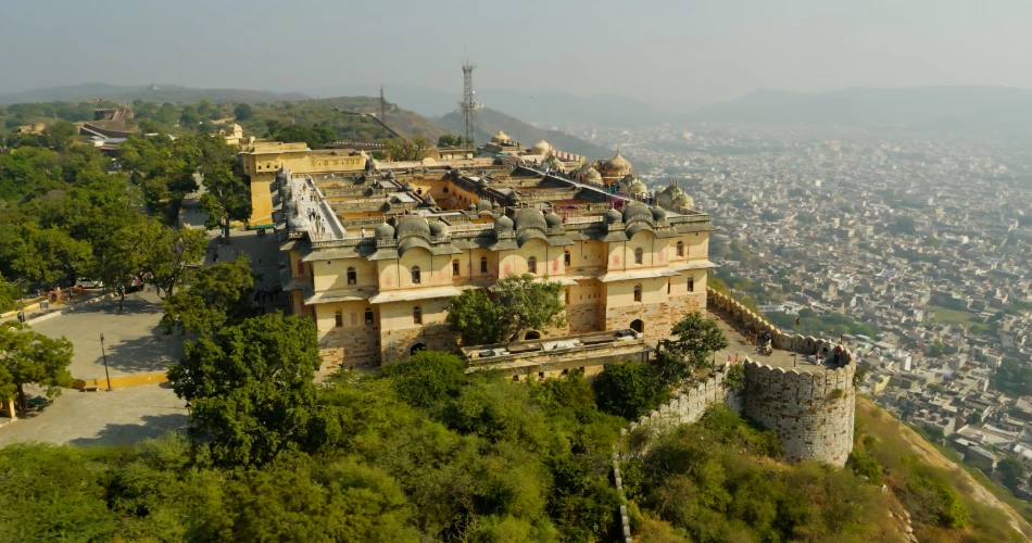 The Architectural Wonders of Jaipur: Where History Meets Beauty