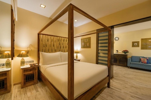 The Shalimar Hotel, Kemps Corner image 26